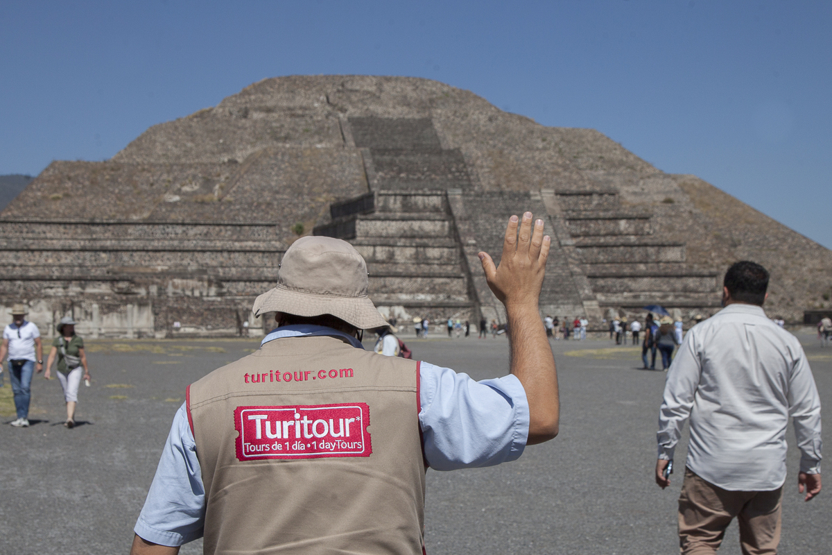 Turitour Teotihuacán Express